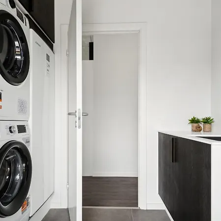 Henryk - 75m From The Sea By Interhome