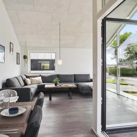 Casa de Férias Henryk - 75m From The Sea By Interhome *