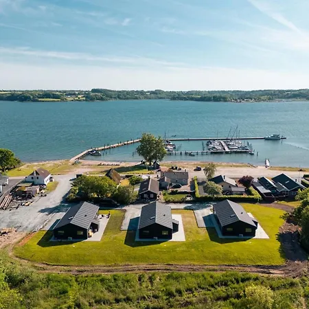 Henryk - 75m From The Sea By Interhome *